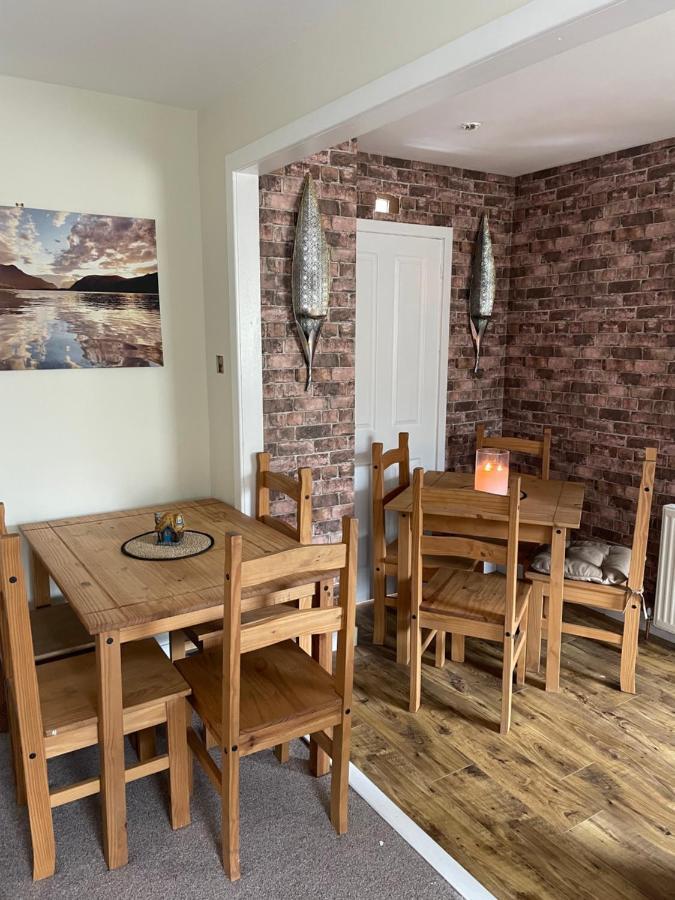 Charleston Apartment Self Catering 5 Min Drive From Town Centre 因弗内斯 外观 照片